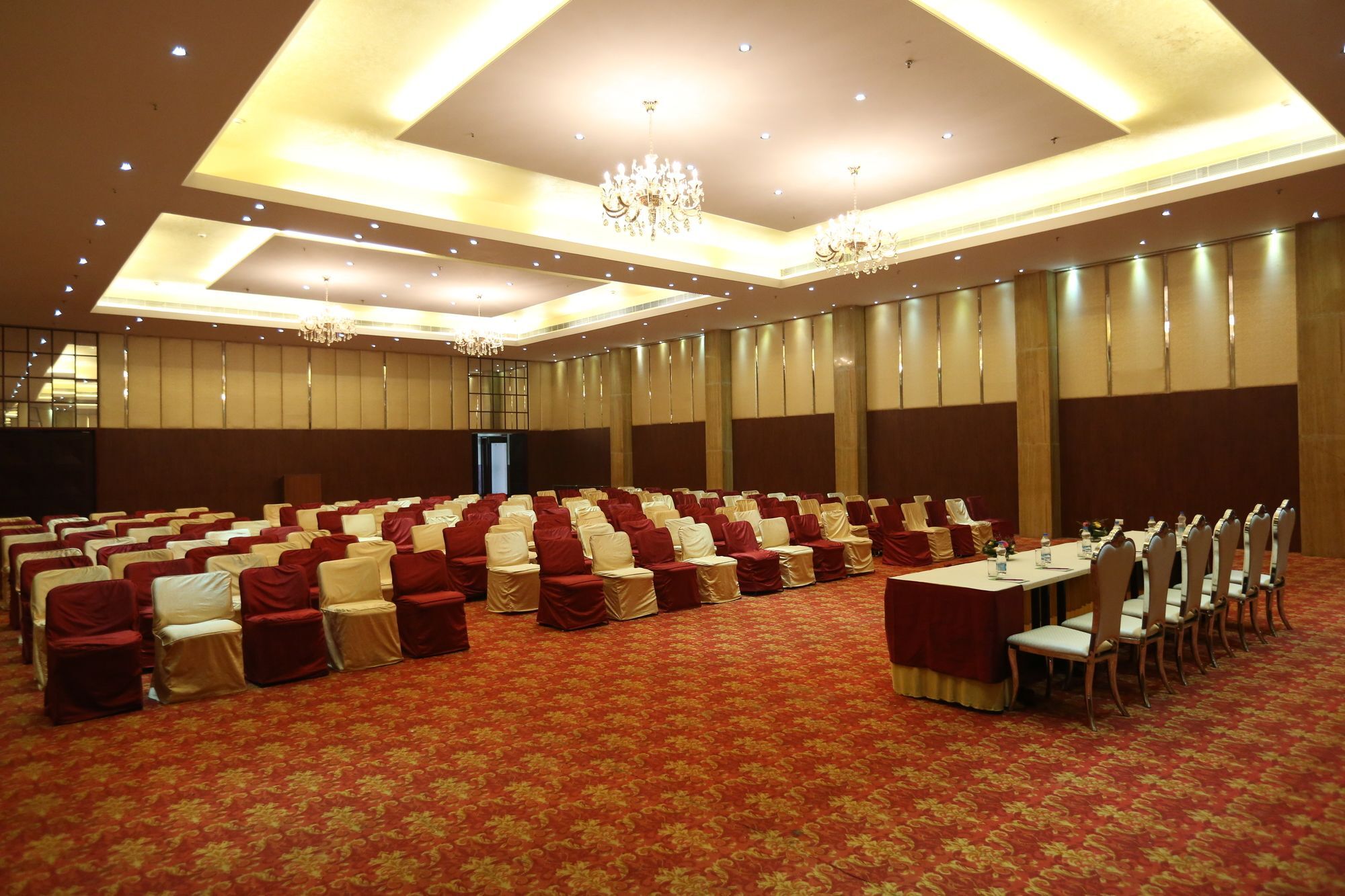 Hotel Ramada By Wyndham Jaipur Jaisinghpura Extérieur photo